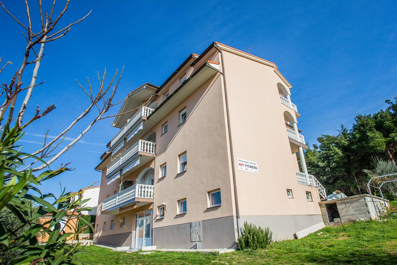 Villa Veli Vrh Pula Exterior photo